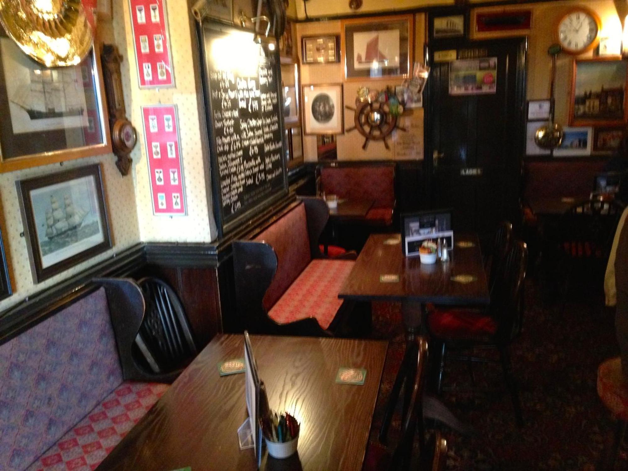 Bed and Breakfast The Kings Head Deal Exteriér fotografie