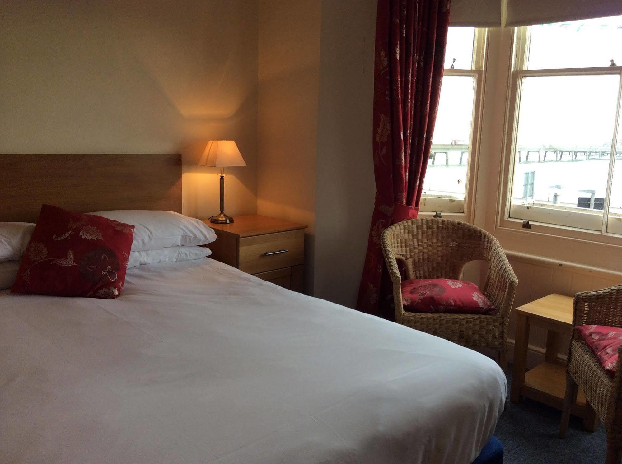 Bed and Breakfast The Kings Head Deal Exteriér fotografie