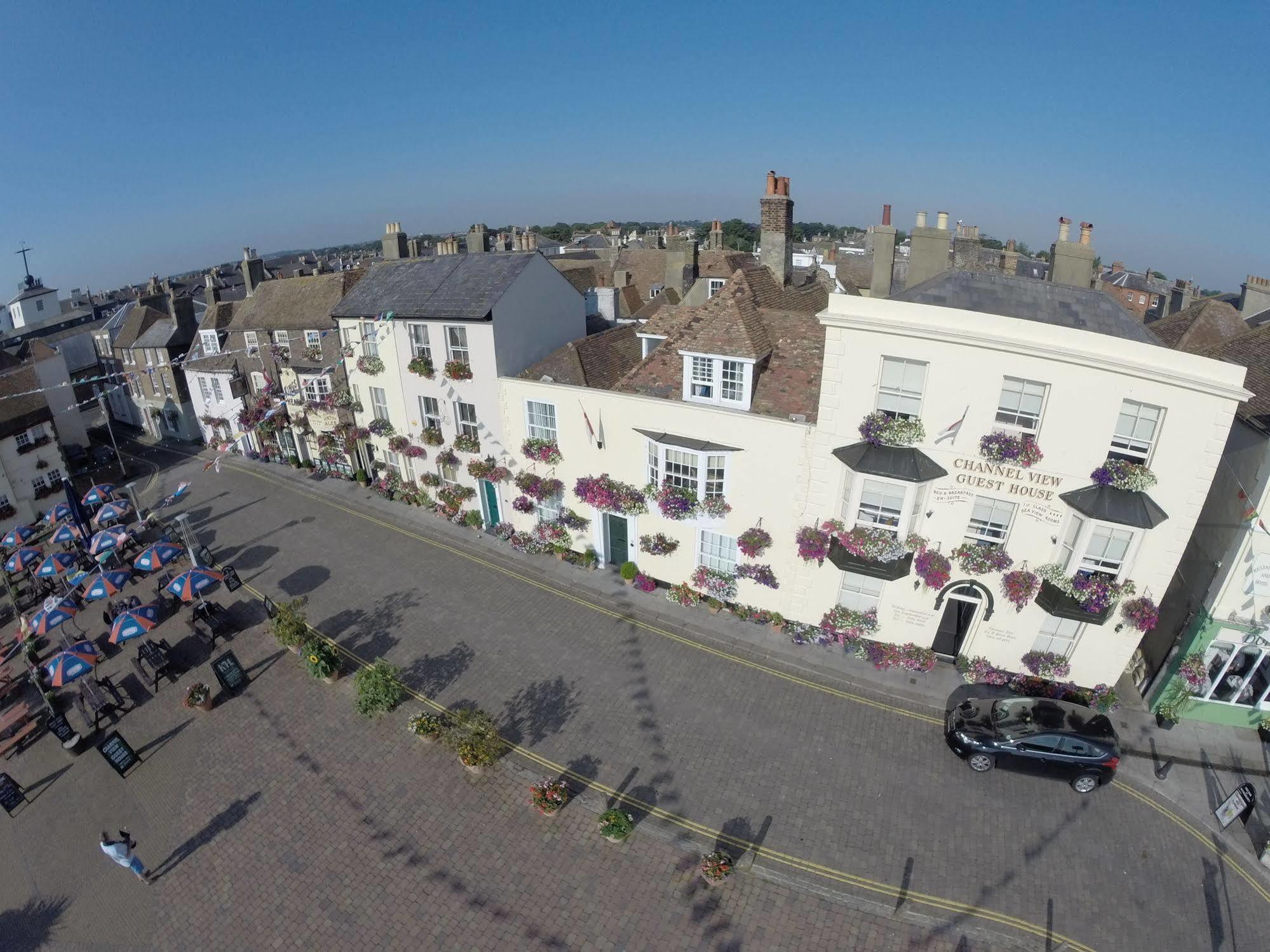 Bed and Breakfast The Kings Head Deal Exteriér fotografie